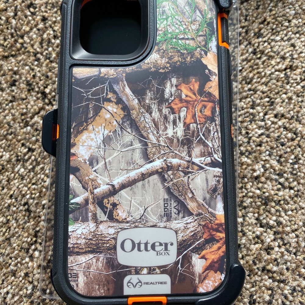 NEW Otter Box Defender Case iPhone 11 Pro